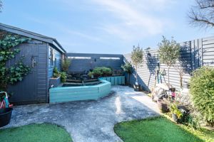 Photo 24- click for photo gallery